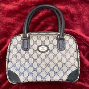 Vintage Gucci Handheld Hip Hugger Purse